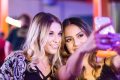 How To Use Direct Messages On Social Media For Camgirl Success